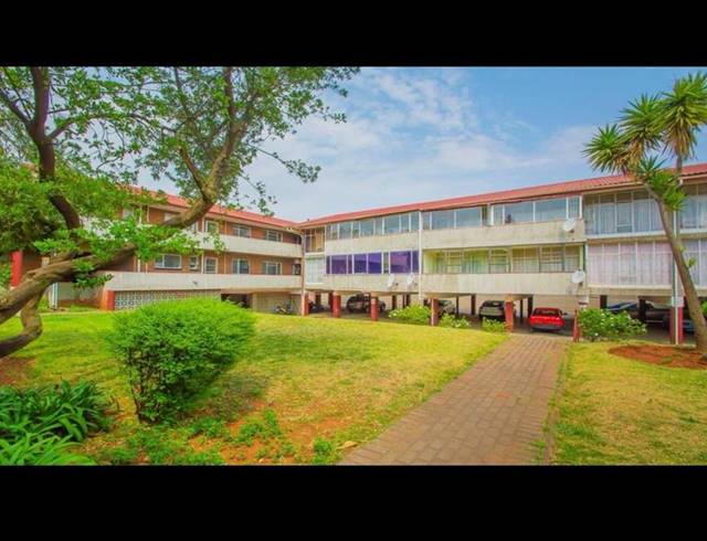 2 BEDROOM APARTMENT FOR SALE IN FLORIDA